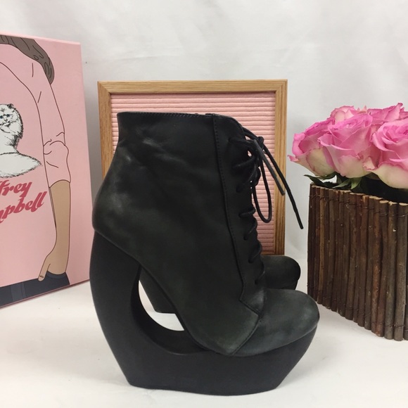 Jeffrey Campbell ‘Roxie’ Distressed Booties (Sz 5) - Picture 2 of 6